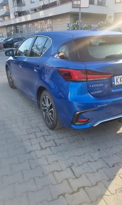 Lexus CT cena 75768 przebieg: 140200, rok produkcji 2018 z Kraków małe 497